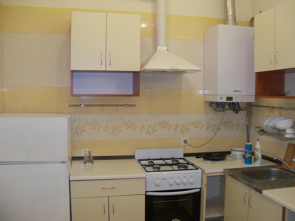 Apartment Roman Lviv Exterior foto