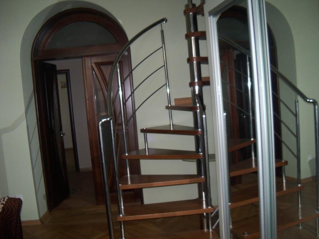 Apartment Roman Lviv Exterior foto