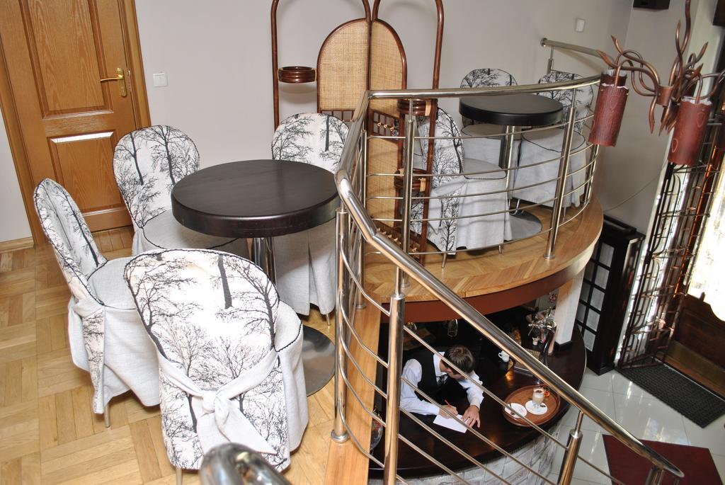 Apartment Roman Lviv Exterior foto
